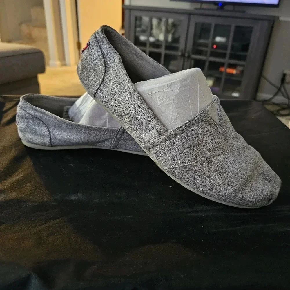 Bobs by Sketchers Silver shoes - Picture 6 of 8
